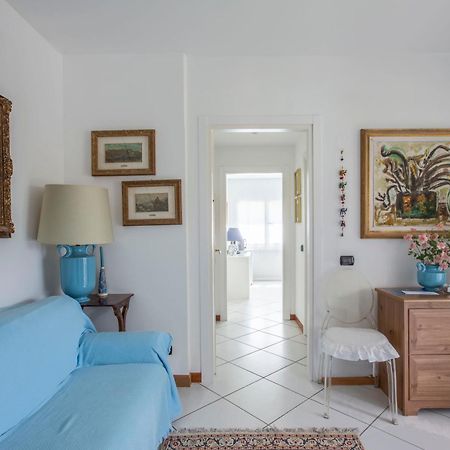 Tosca House 2 Bed and Breakfast Varenna Buitenkant foto