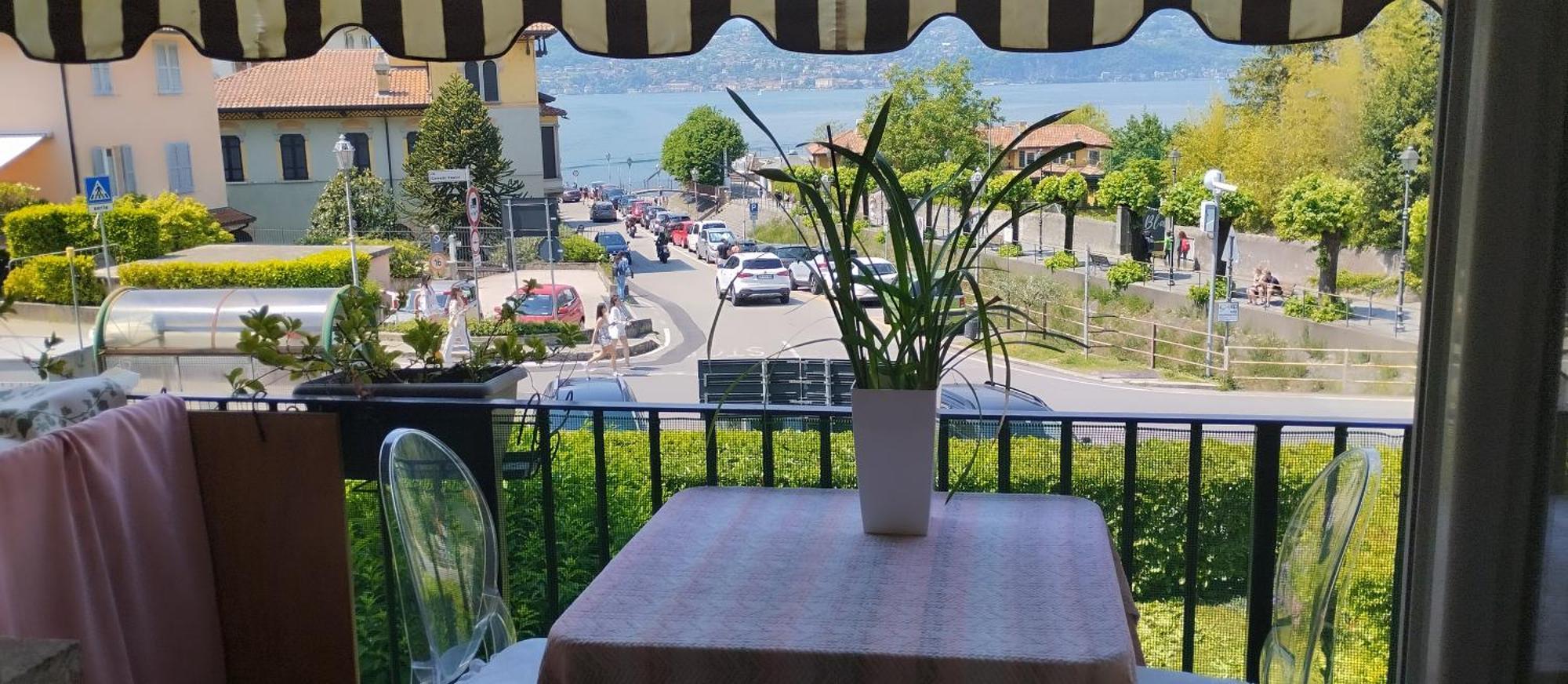 Tosca House 2 Bed and Breakfast Varenna Buitenkant foto