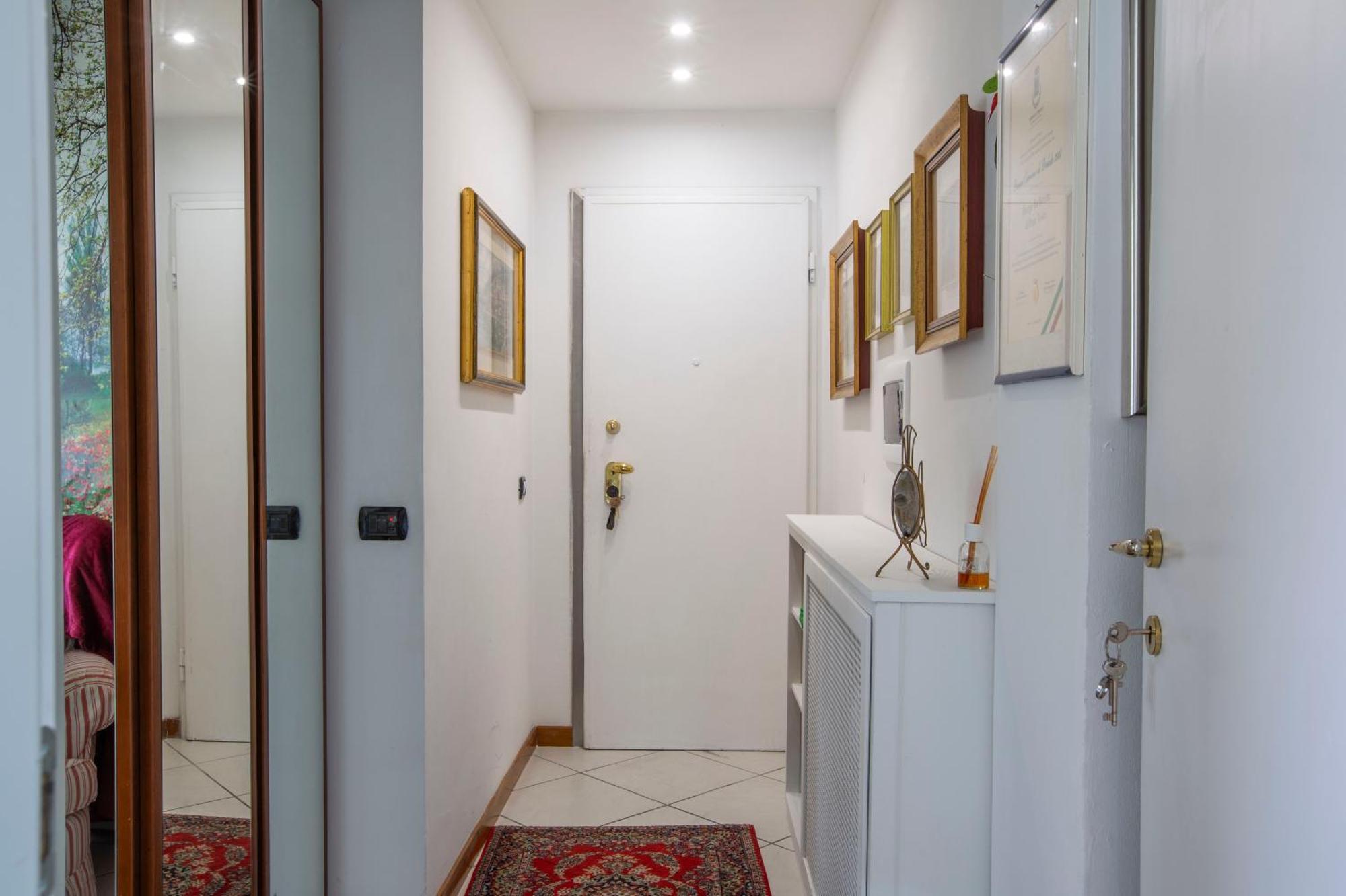 Tosca House 2 Bed and Breakfast Varenna Buitenkant foto