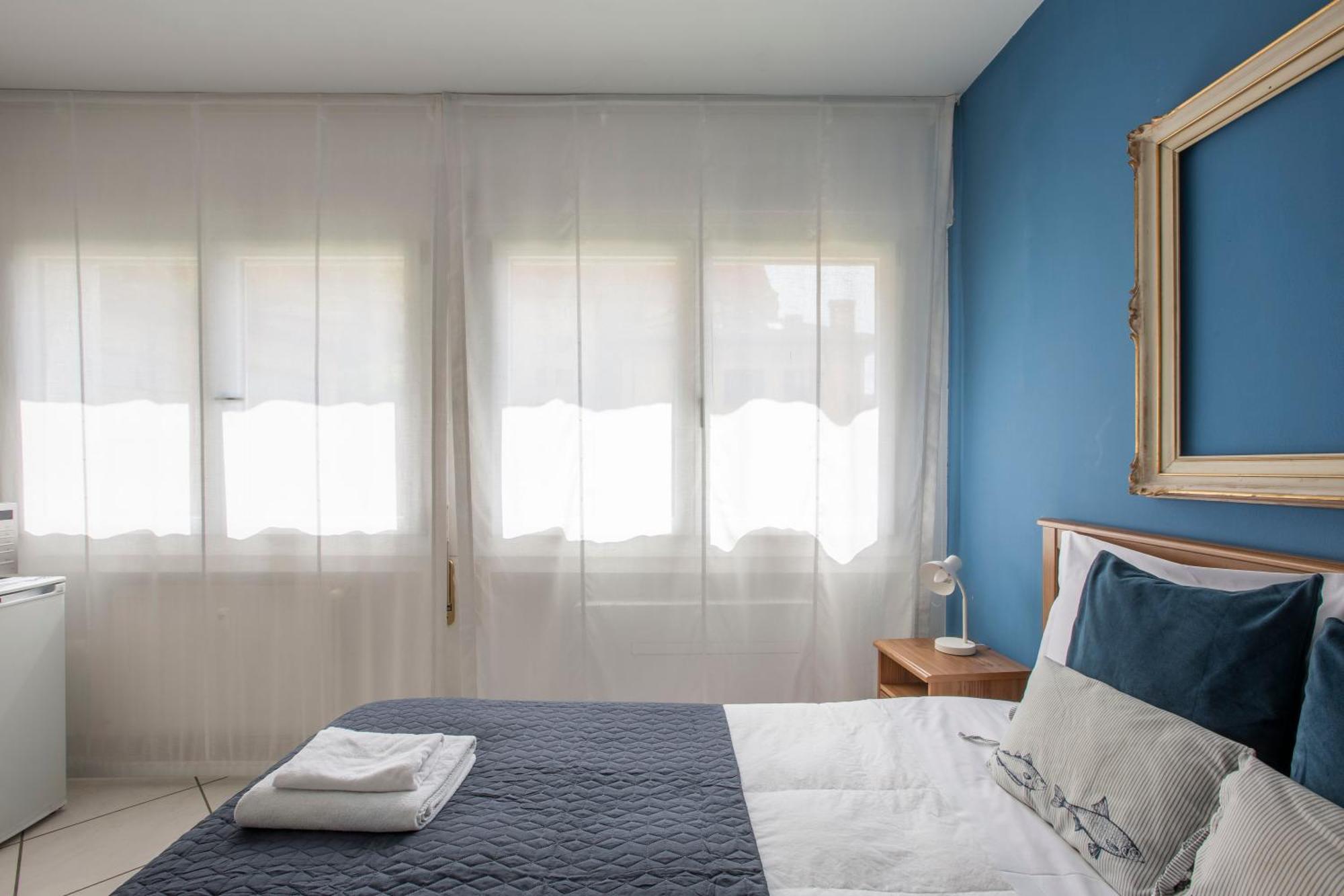 Tosca House 2 Bed and Breakfast Varenna Buitenkant foto